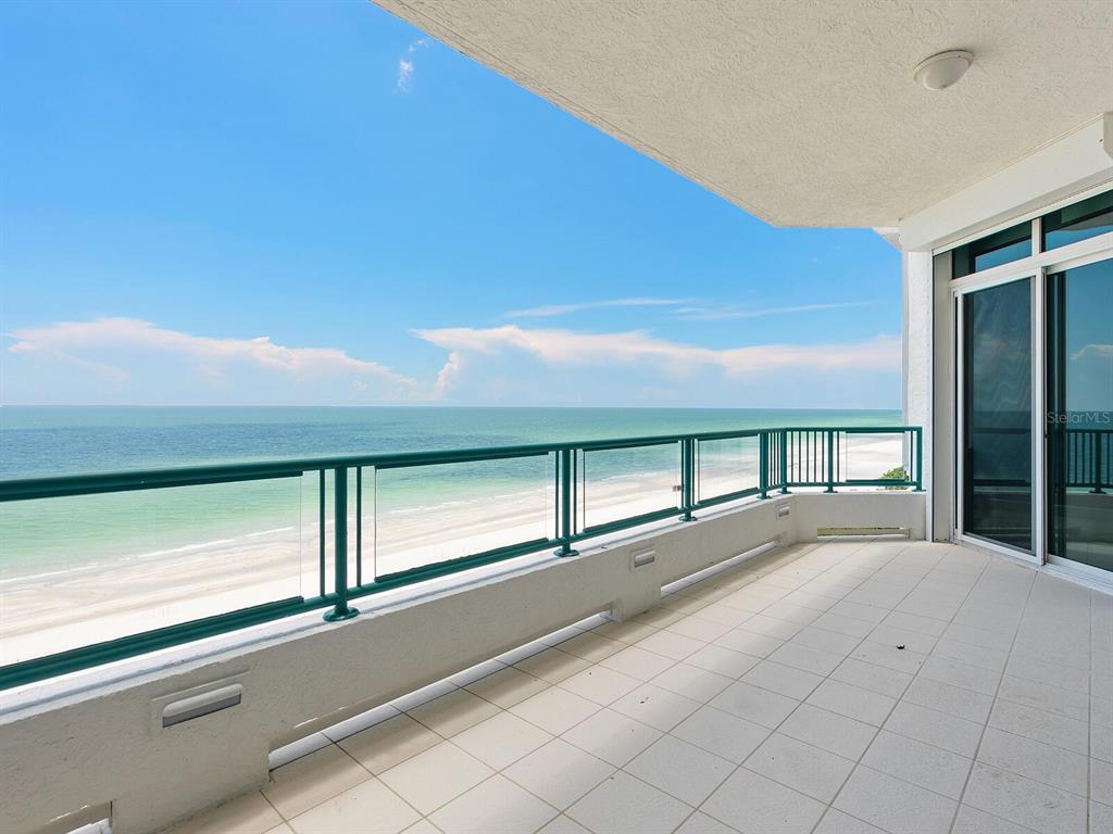 655 Longboat Club Road, Unit 16B Longboat Key, FL 34228 - Photo 4 of 50 a view of an empty room with a window