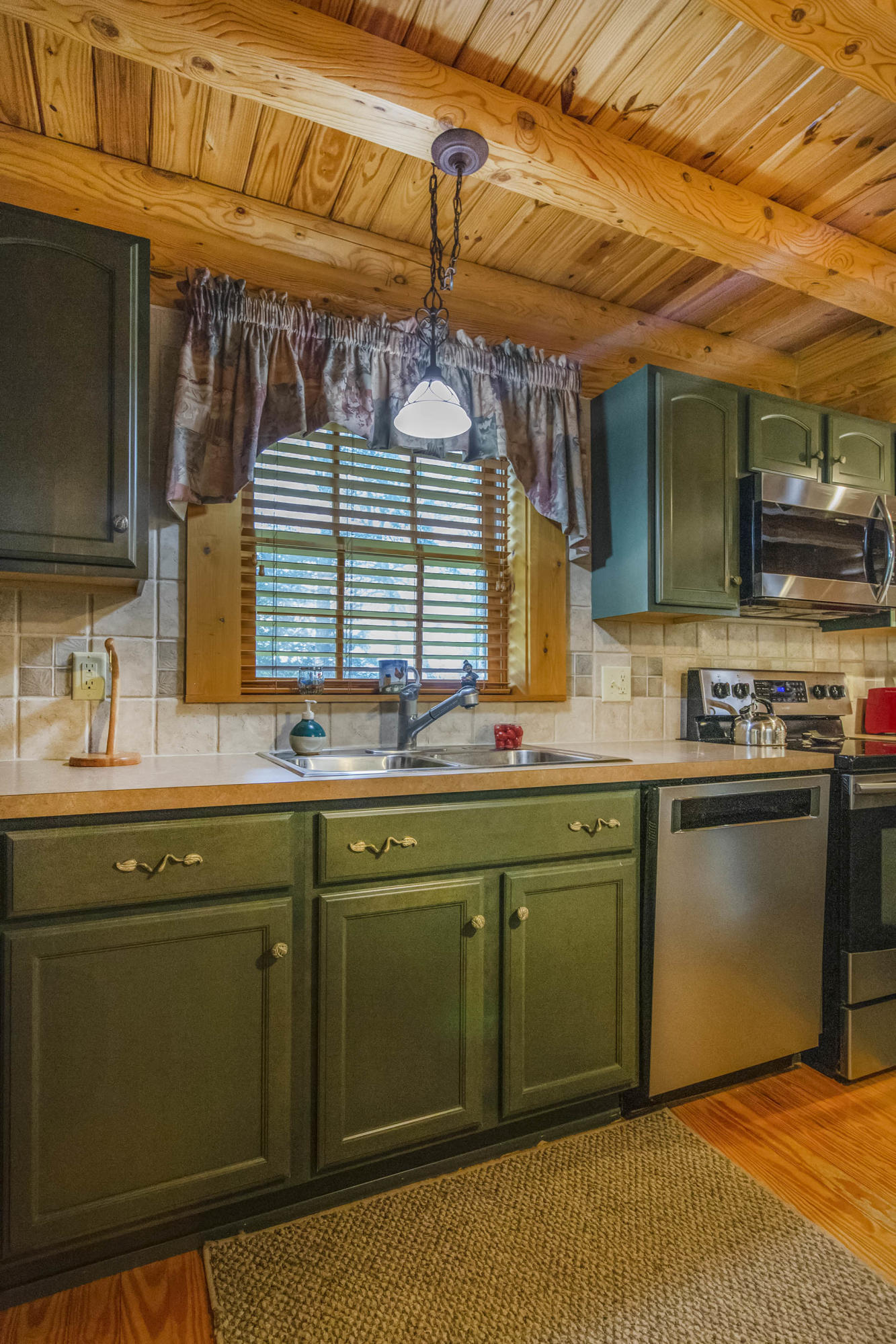 3245 Oak Ridge Road Fincastle, VA 24090 - Photo 14 of 61 Kitchen