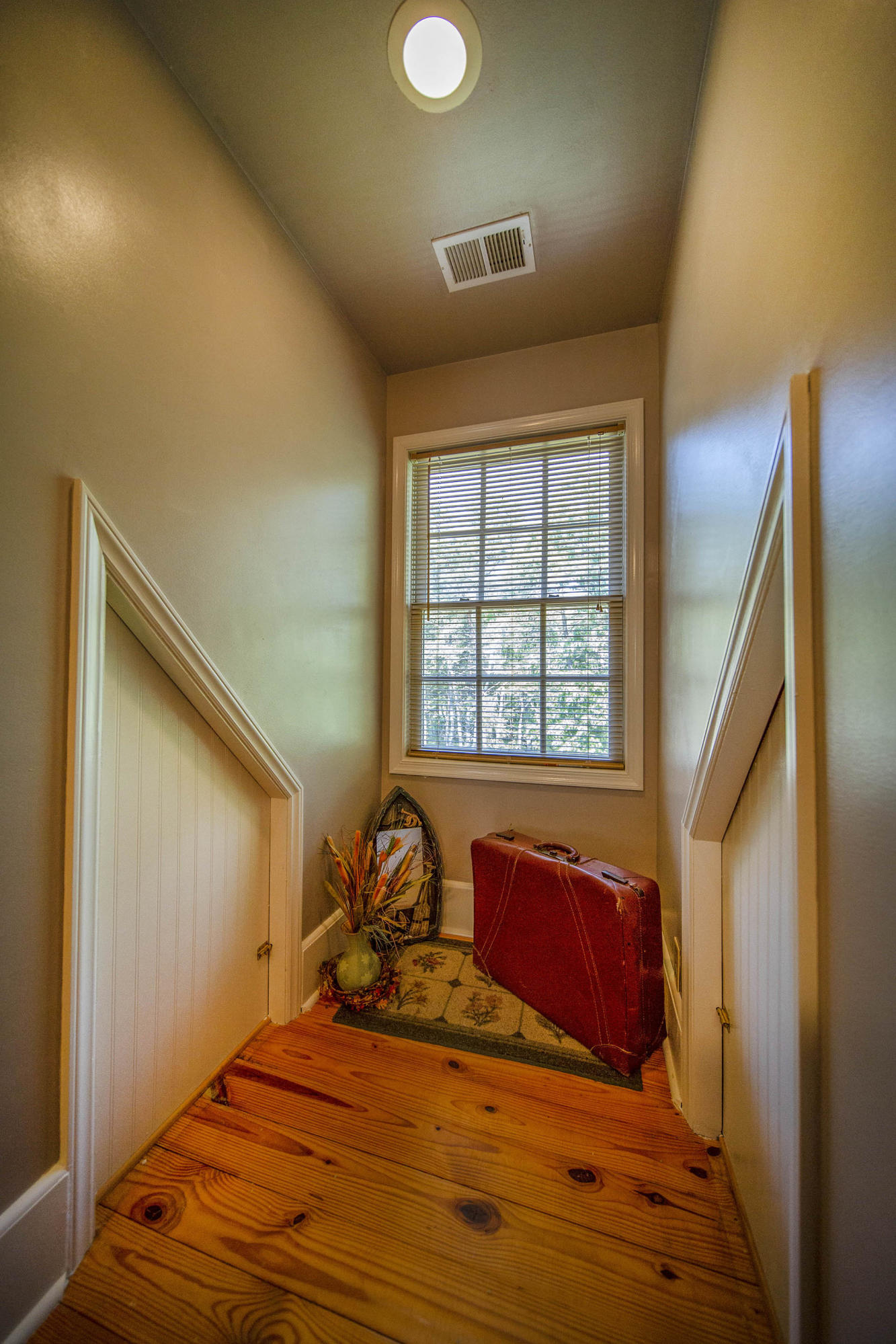 3245 Oak Ridge Road Fincastle, VA 24090 - Photo 25 of 61 Interior