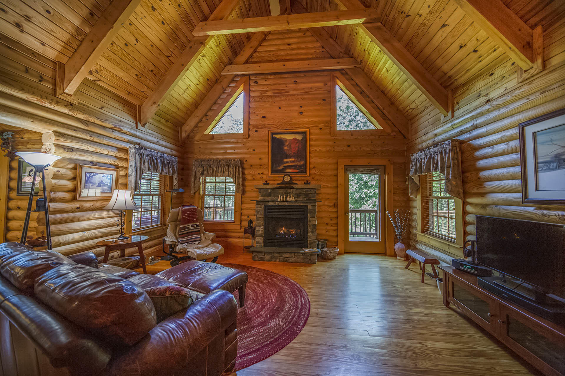 3245 Oak Ridge Road Fincastle, VA 24090 - Photo 4 of 61 Log Home on 5.8 acres