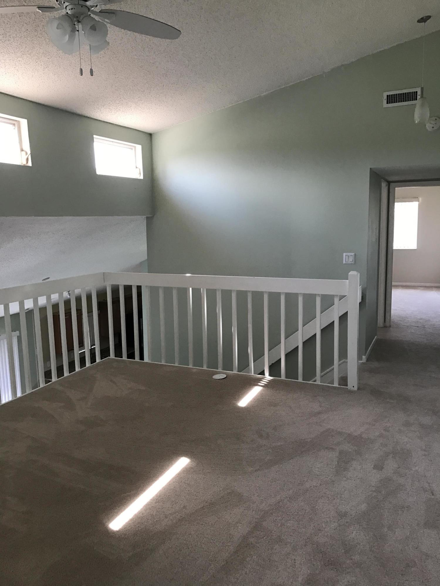 72 Maplecrest Circle Jupiter, FL 33458 - Photo 12 of 22 Loft
