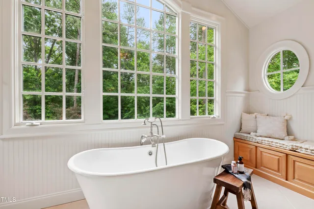 $1,675,000 | 131 Lavinia Lane, Chapel Hill, NC 27516