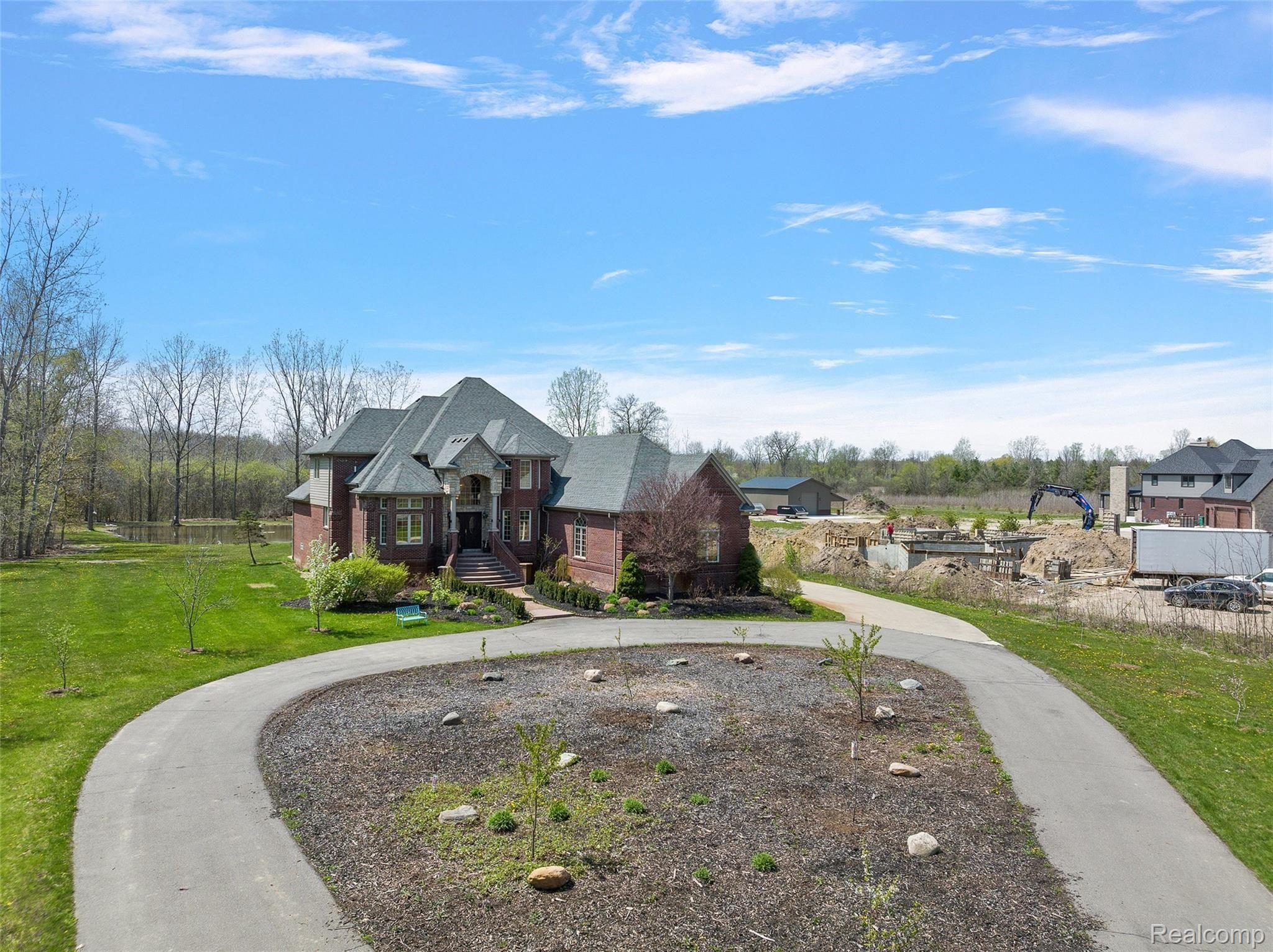 62031 Romeo Plank Road Ray, MI 48096 - Photo 7 of 47 RM 4.jpeg