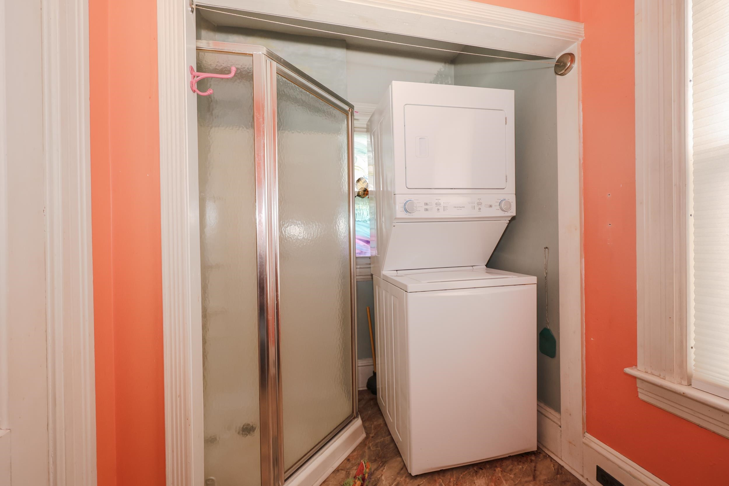 414 Walnut Street Manchester, NH 03104 - Photo 17 of 38