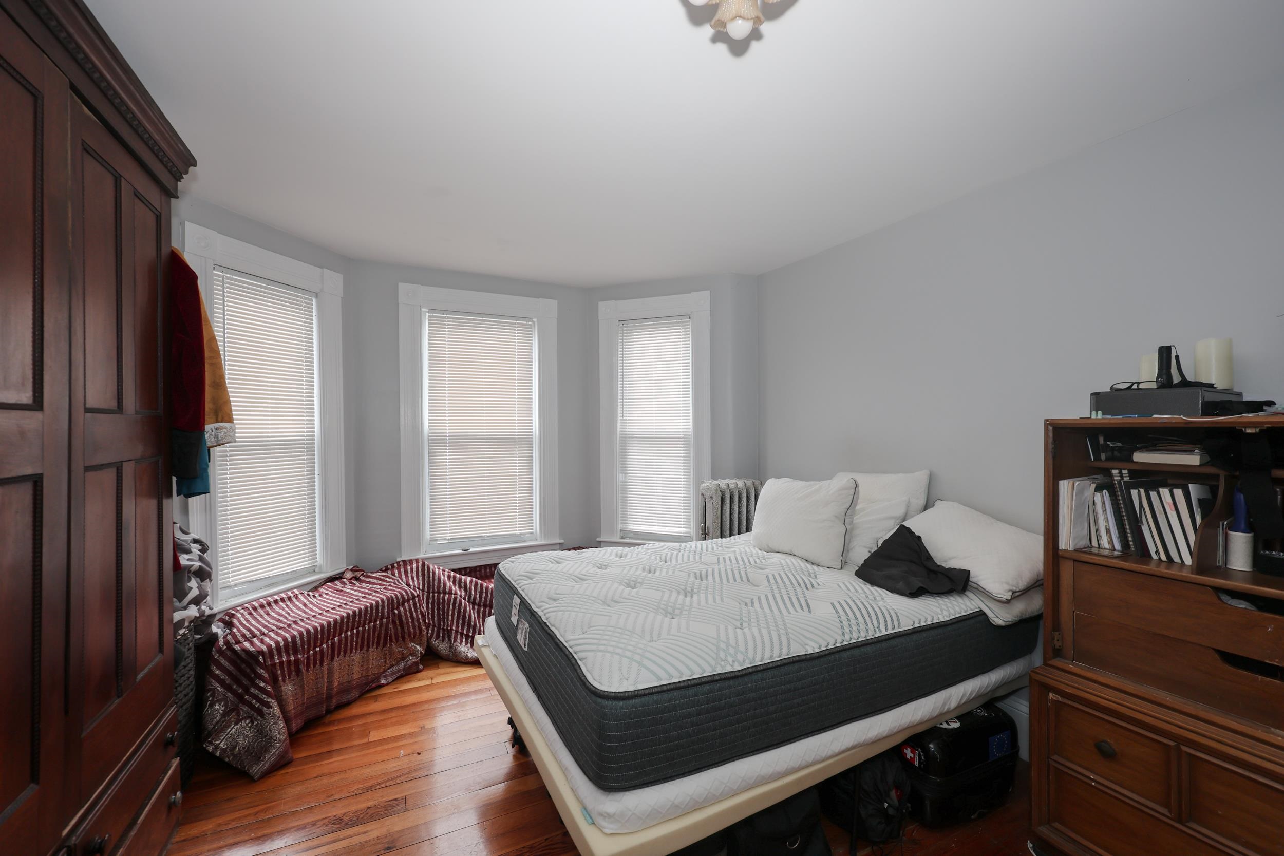 414 Walnut Street Manchester, NH 03104 - Photo 22 of 38