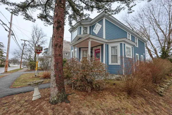 $549,000 | 414 Walnut Street, Manchester, NH 03104
