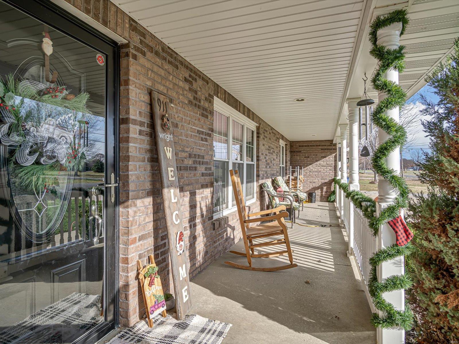 911 Country Club Road Sparta, IL 62286 - Photo 2 of 26