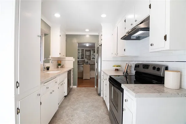 $1,595,000 | 1324 Morningside Drive, Burbank, CA 91506