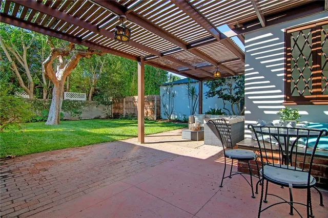 $1,595,000 | 1324 Morningside Drive, Burbank, CA 91506