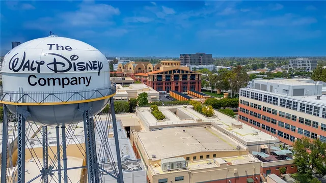 $1,595,000 | 1324 Morningside Drive, Burbank, CA 91506