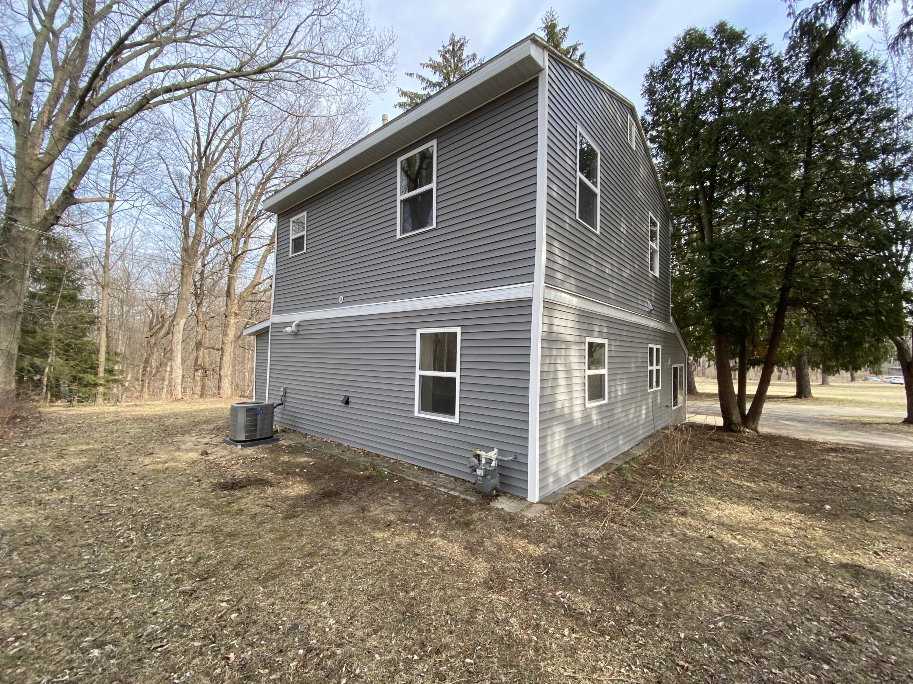 3981 Niles Road St. Joseph, MI 49085 - Photo 8 of 33 IMG_7568