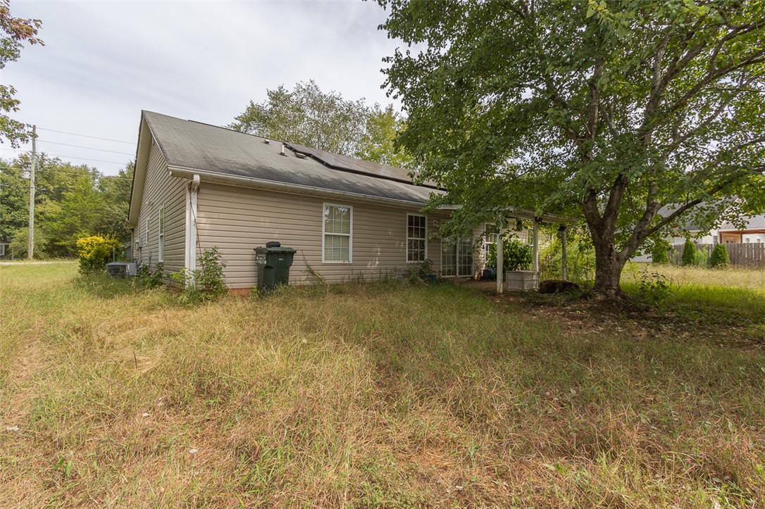 1225 Massey Road Pendleton, SC 29670 - Photo 37 of 43