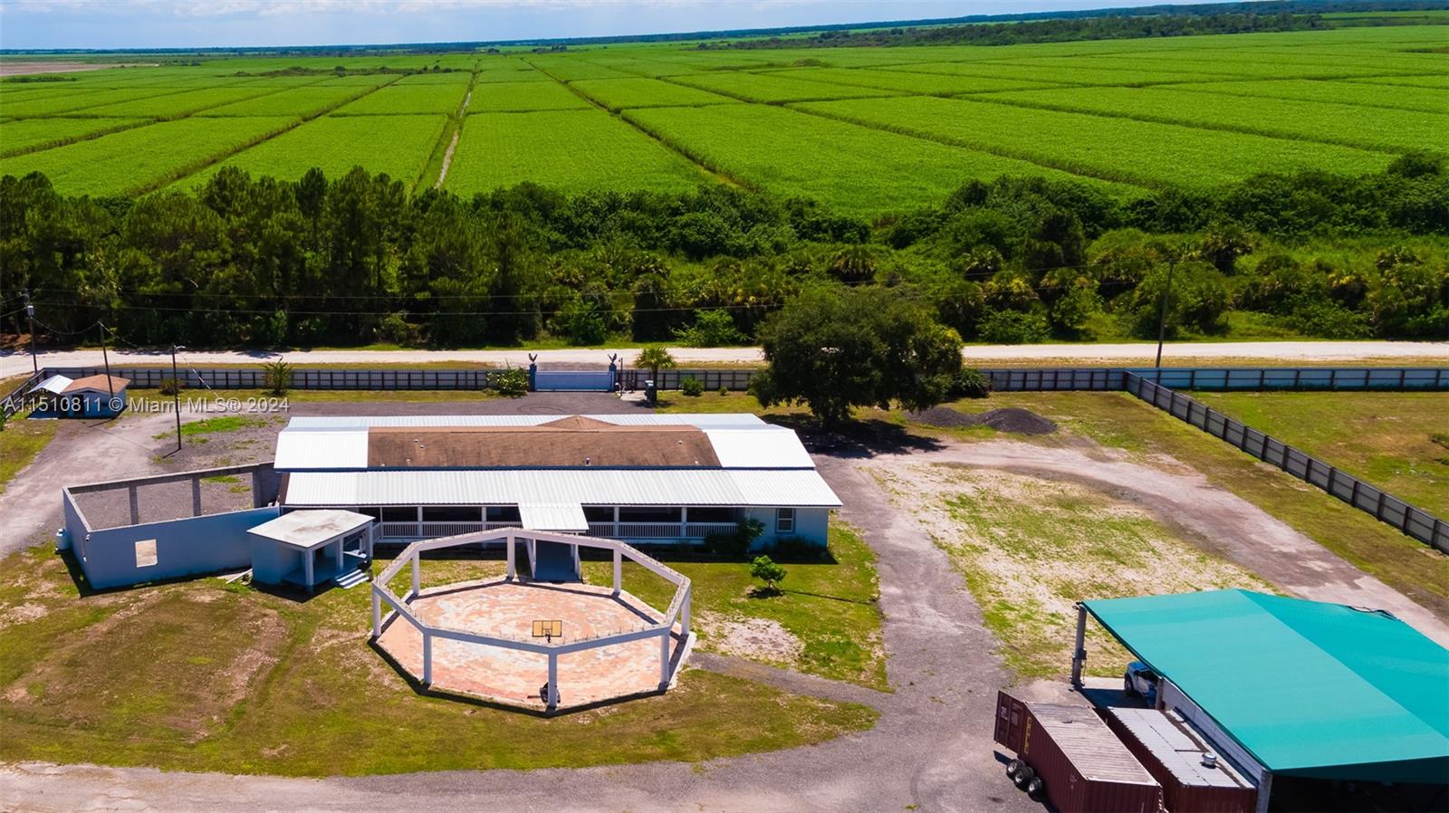 839 Perimeter Road Clewiston, FL 33440 - Photo 34 of 37 Gallery Image 34