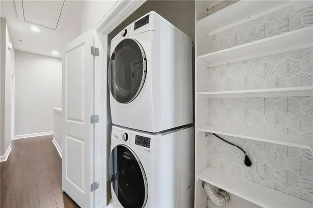 a car parked in front of a building