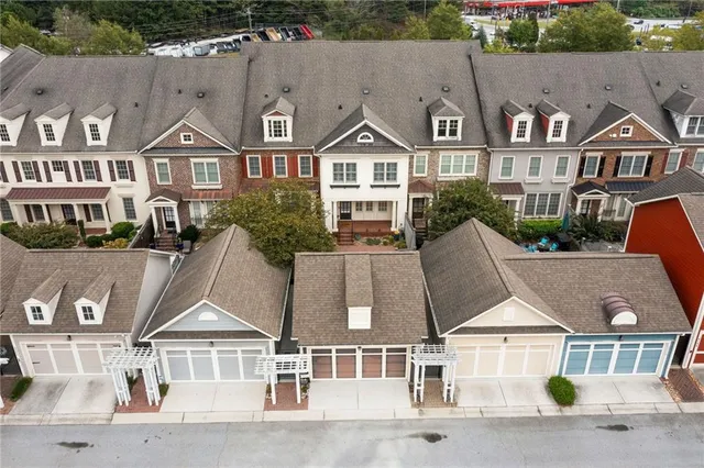 $430,000 | 6088 Holly Park Lane Southeast, Mableton, GA 30126