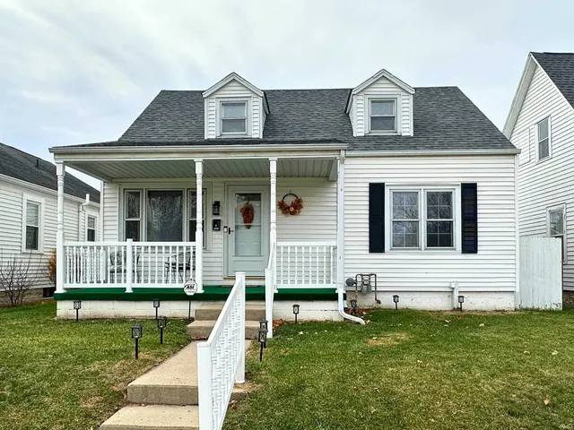 $179,900 | 121 North 21st Street, New Castle, IN 47362