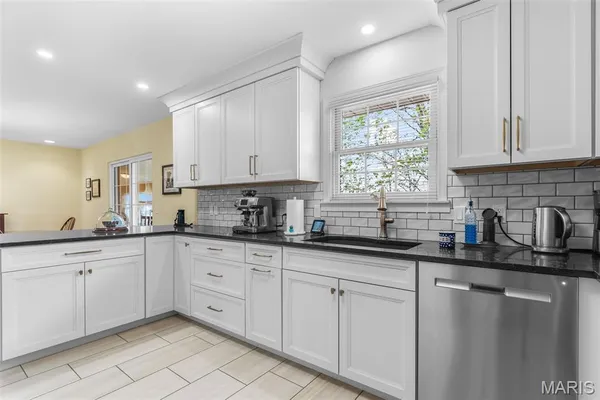 $309,000 | 2692 Wycliff Drive, Farmington, MO 63640