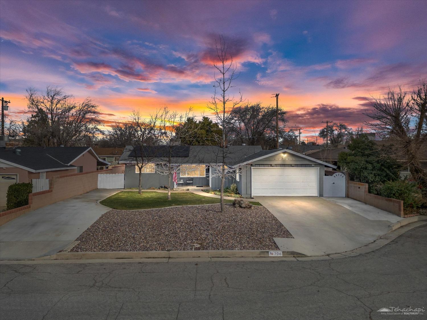 706 Merion Way Tehachapi, CA 93561 - Photo 1 of 44 Gallery Image 1