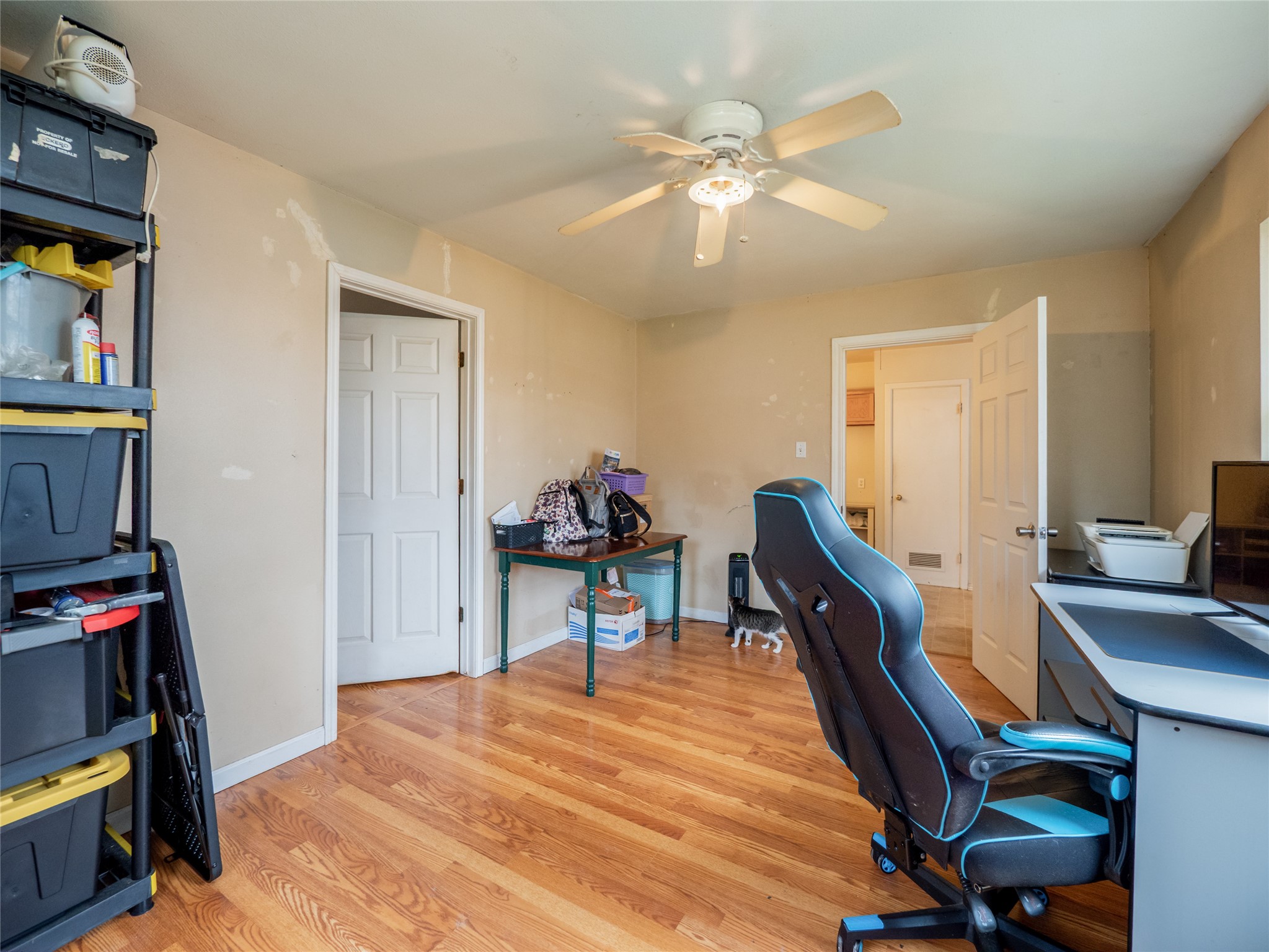 1910 South 13th Street Temple, TX 76504 - Photo 28 of 35 a workspace with furniture and a window