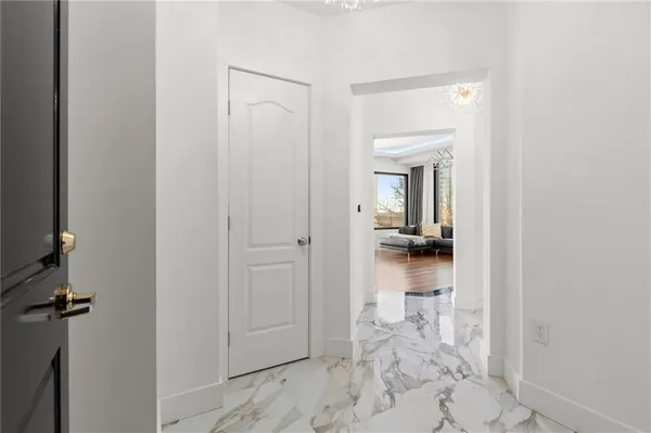 $559,000 | 2828 Peachtree Road Northwest, Unit 701, Atlanta, GA 30305