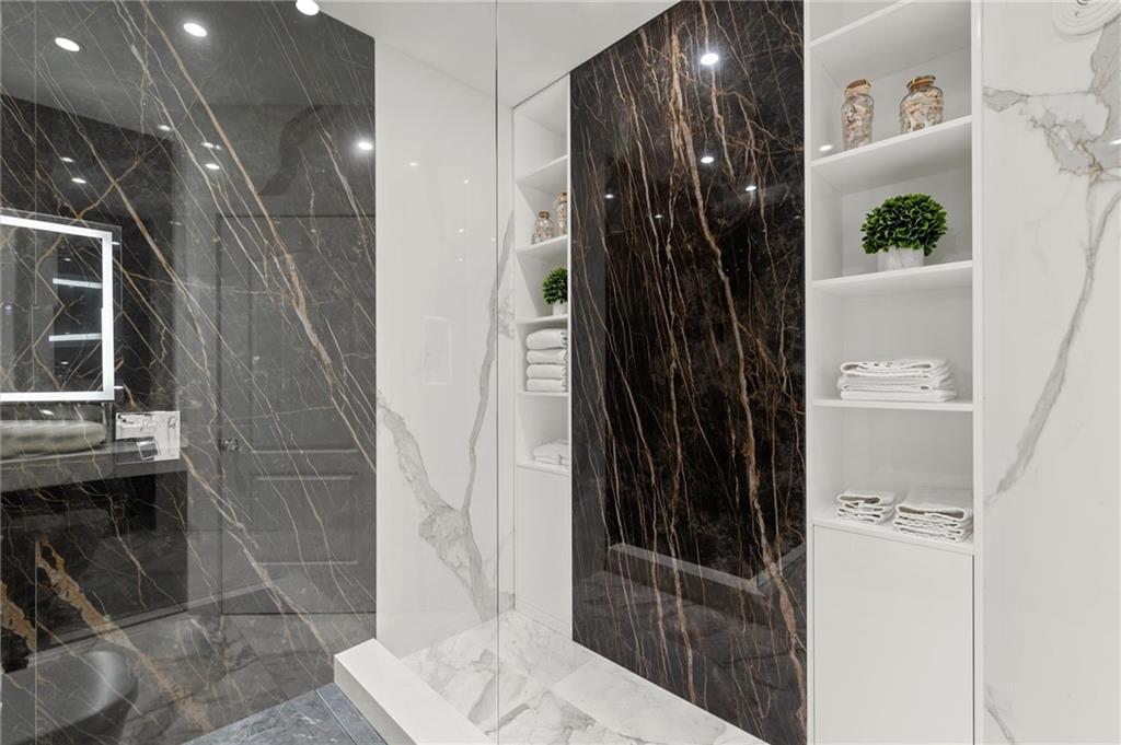 2828 Peachtree Road Northwest, Unit 701 Atlanta, GA 30305 - Photo 24 of 47