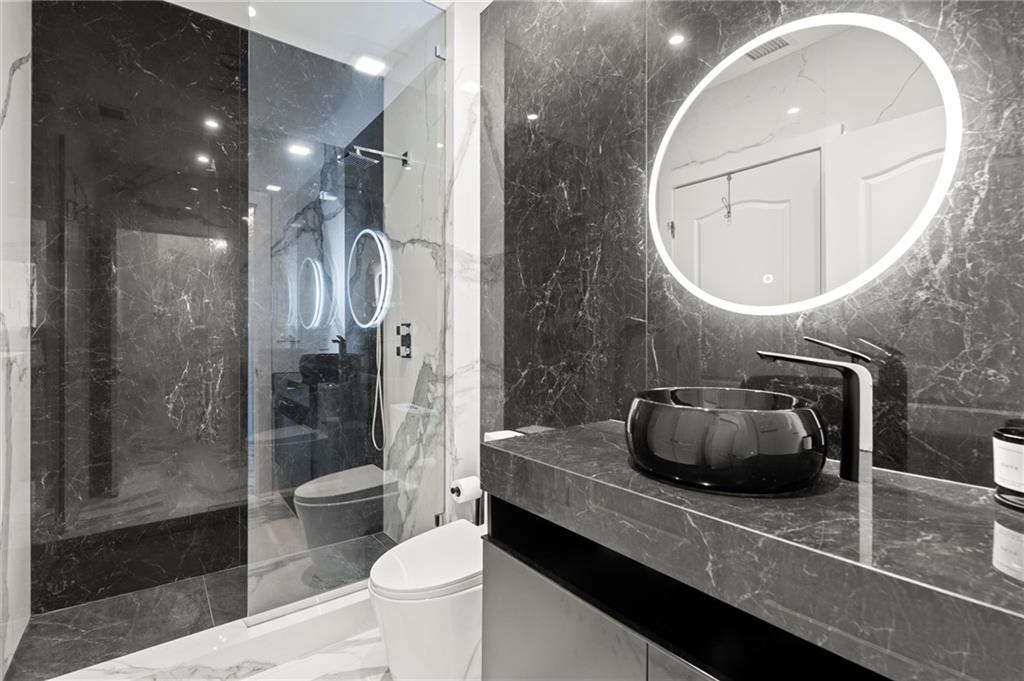 2828 Peachtree Road Northwest, Unit 701 Atlanta, GA 30305 - Photo 30 of 47