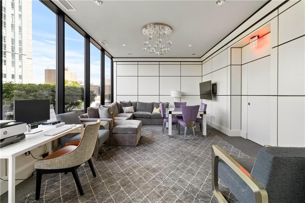 2828 Peachtree Road Northwest, Unit 701 Atlanta, GA 30305 - Photo 38 of 47