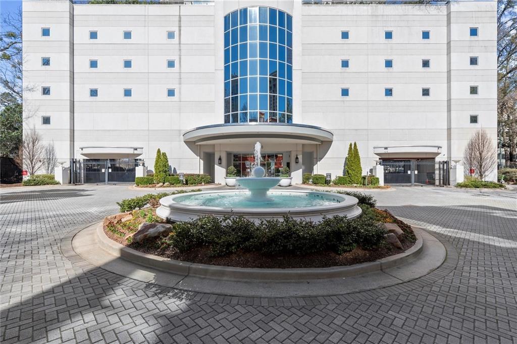 2828 Peachtree Road Northwest, Unit 701 Atlanta, GA 30305 - Photo 45 of 47