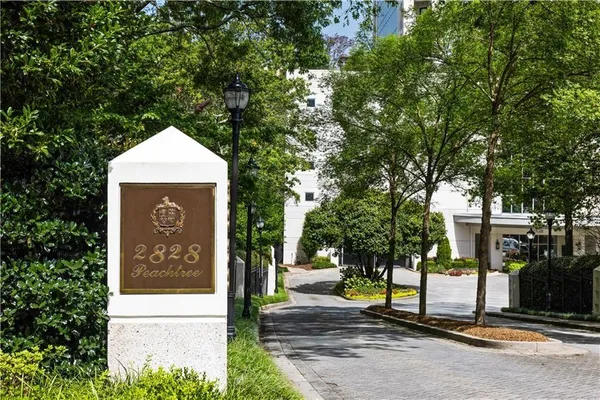 $559,000 | 2828 Peachtree Road Northwest, Unit 701, Atlanta, GA 30305