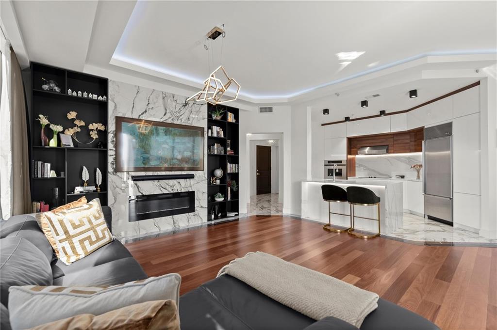 2828 Peachtree Road Northwest, Unit 701 Atlanta, GA 30305 - Photo 6 of 47