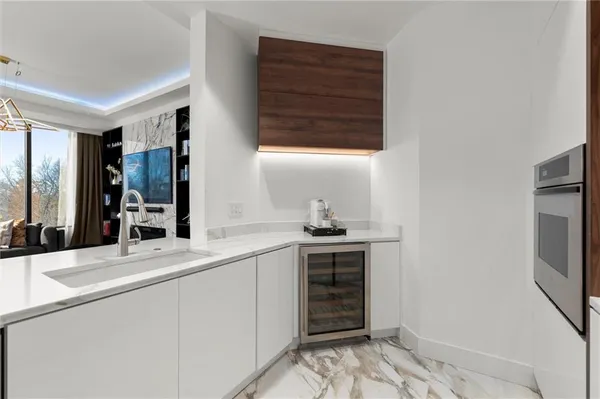 $559,000 | 2828 Peachtree Road Northwest, Unit 701, Atlanta, GA 30305