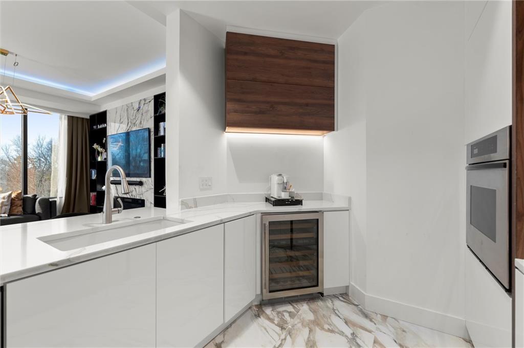 2828 Peachtree Road Northwest, Unit 701 Atlanta, GA 30305 - Photo 10 of 47