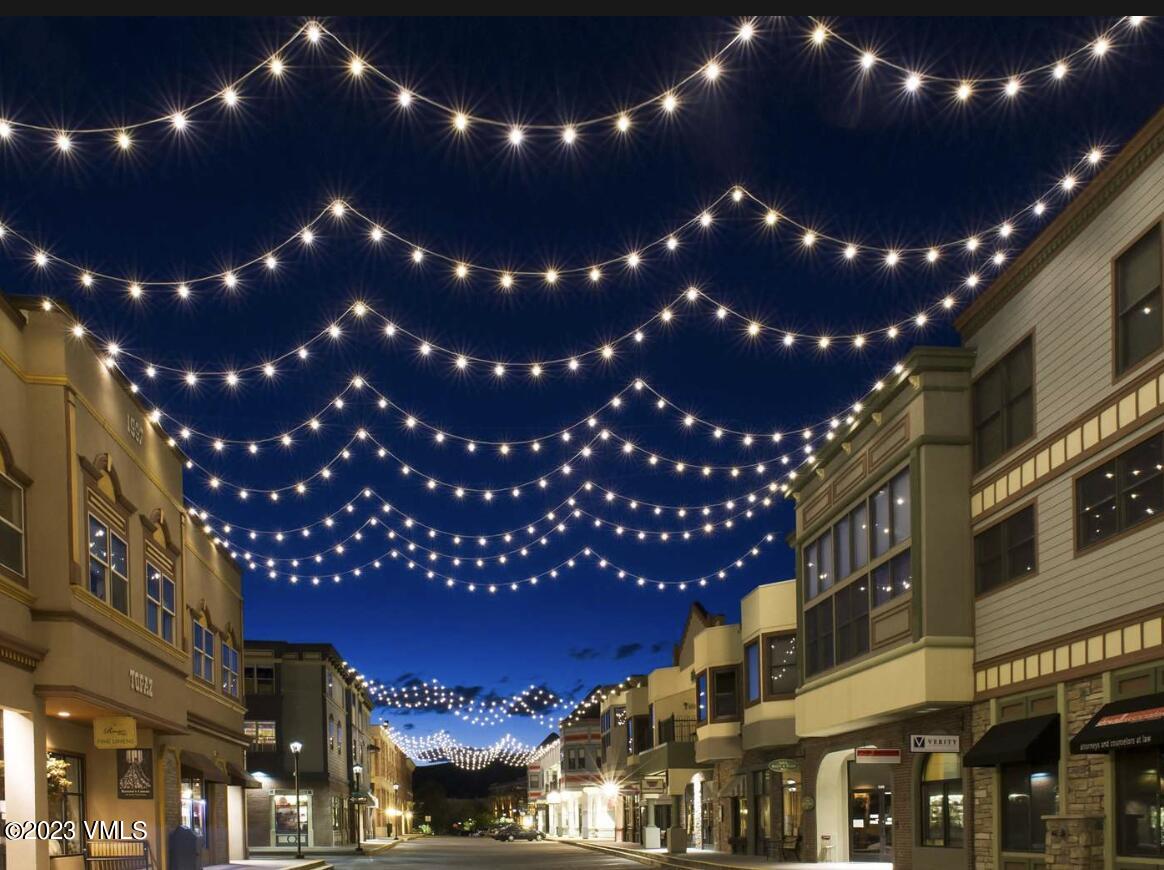 295 Main Street, Unit R305 Edwards, CO 81632 - Photo 41 of 48 Night time