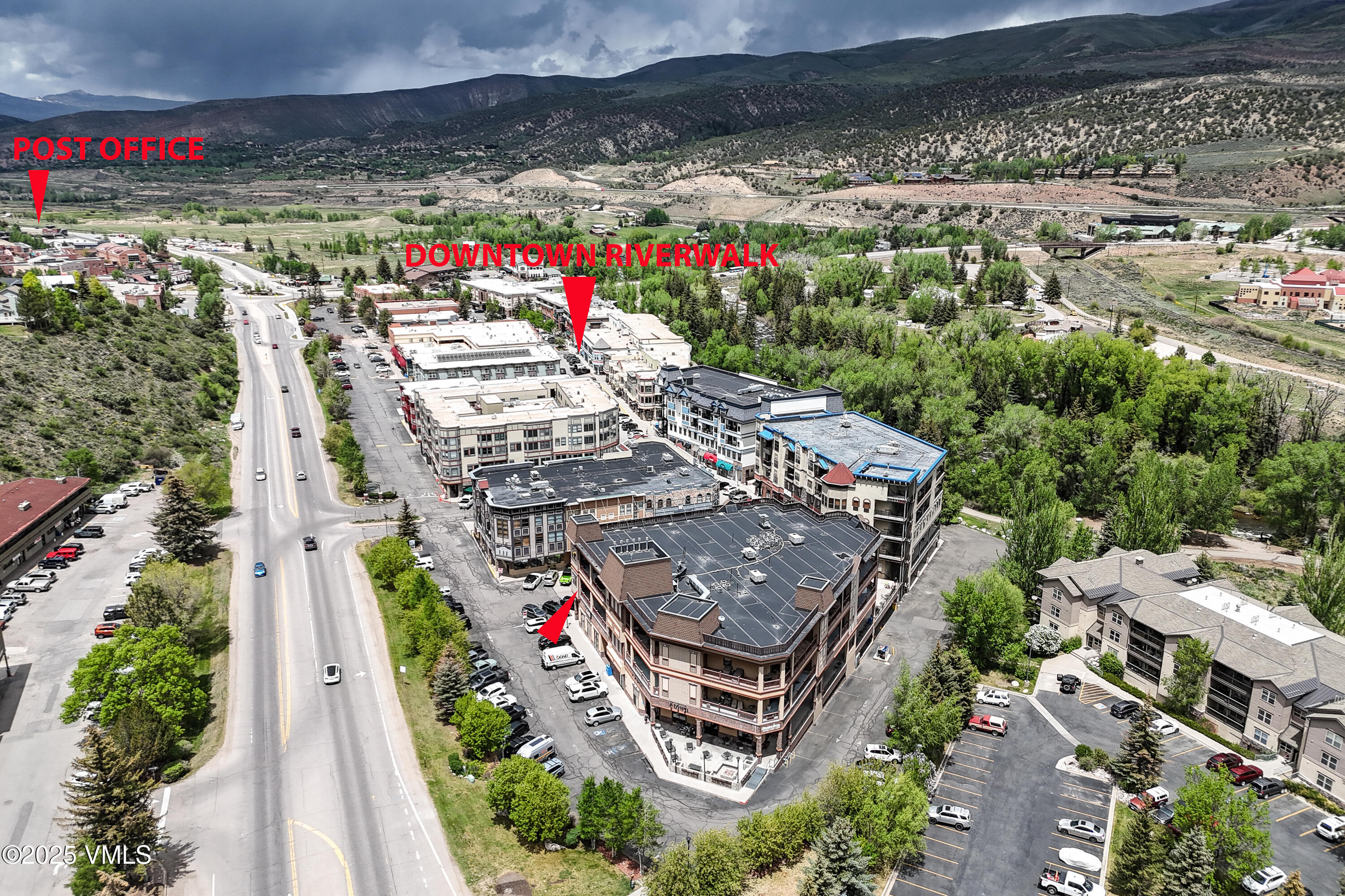295 Main Street, Unit R305 Edwards, CO 81632 - Photo 44 of 48 DJI_20250526124517_0034_D