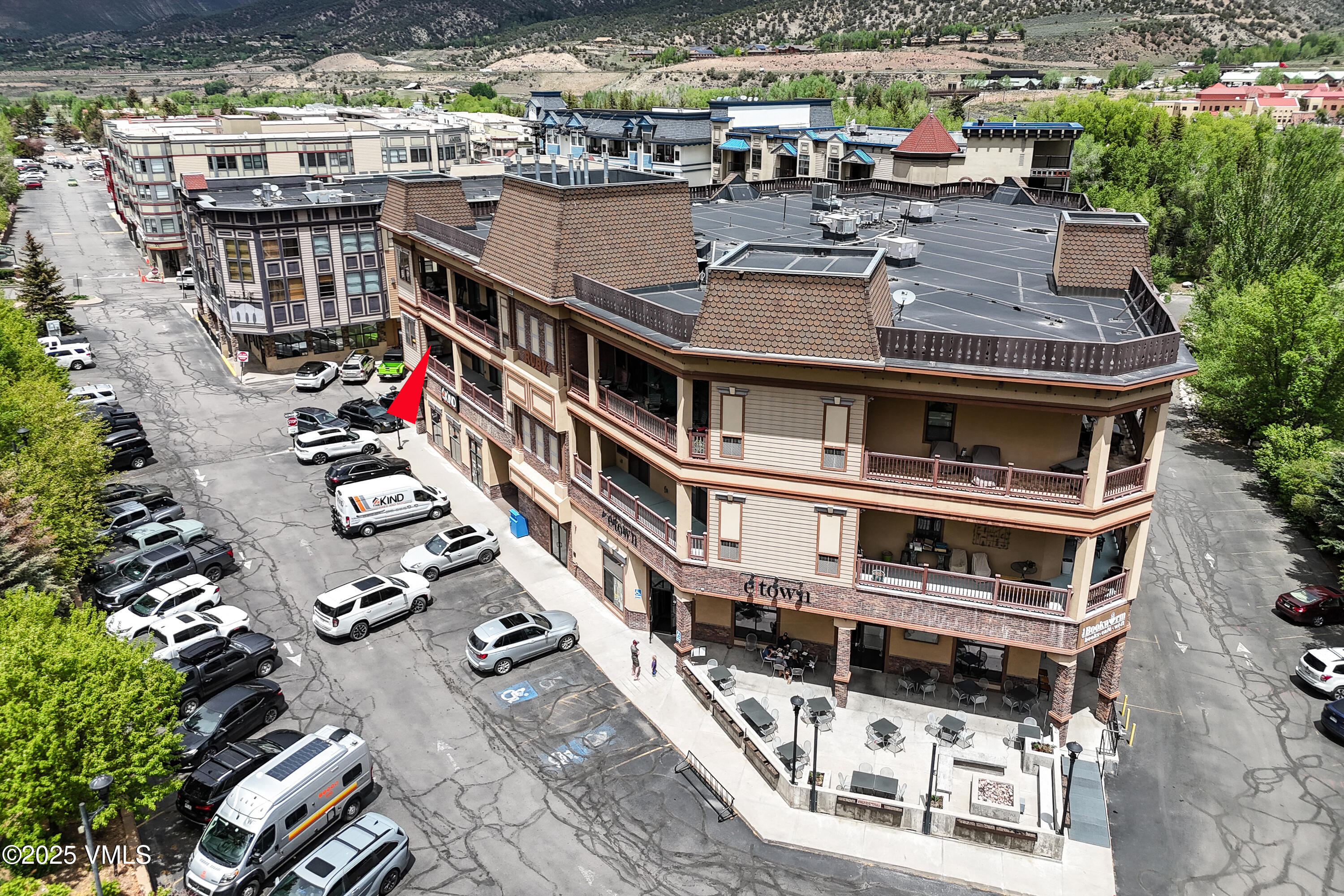 295 Main Street, Unit R305 Edwards, CO 81632 - Photo 45 of 48 DJI_20250526124549_0035_D