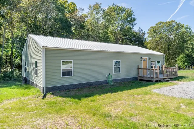 $219,900 | 2198 Highway 356, Scottsburg, IN 47170