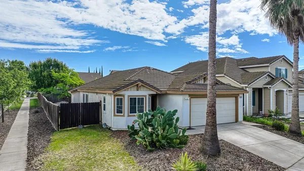 $579,000 | 3127 Pender Island Street, West Sacramento, CA 95691