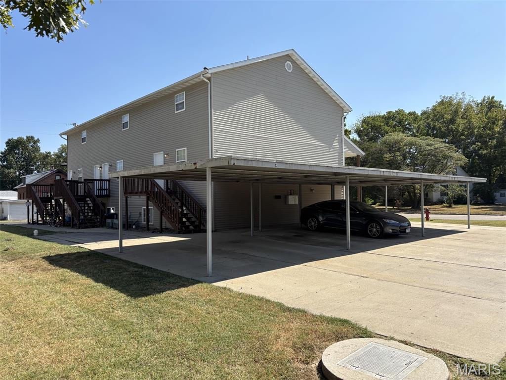 213 Broadway Highland, IL 62249 - Photo 2 of 18