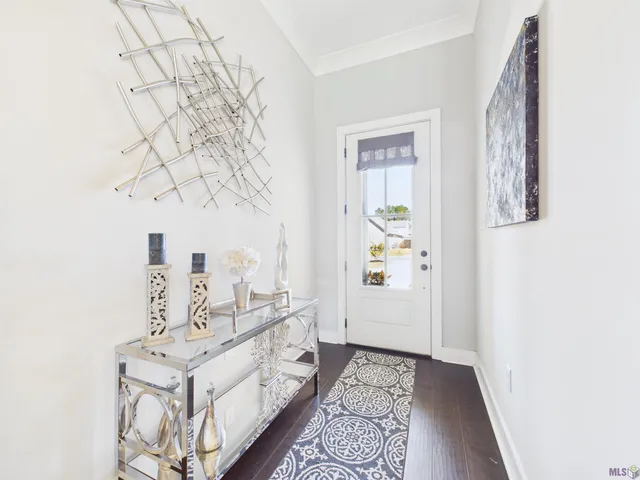 $380,000 | 9630 South Creek Drive, Denham Springs, LA 70726