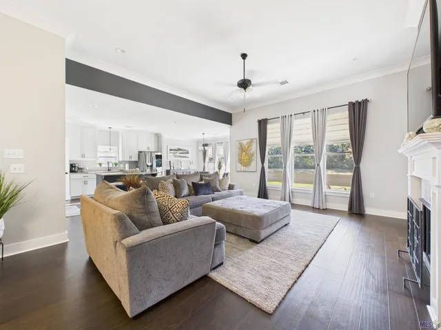 $380,000 | 9630 South Creek Drive, Denham Springs, LA 70726