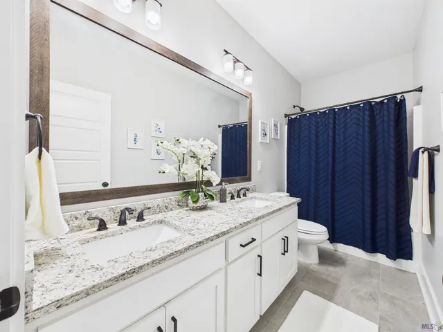 $380,000 | 9630 South Creek Drive, Denham Springs, LA 70726