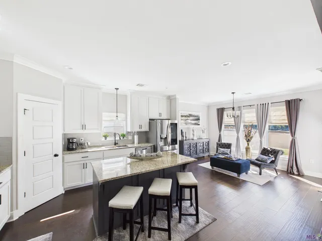 $380,000 | 9630 South Creek Drive, Denham Springs, LA 70726