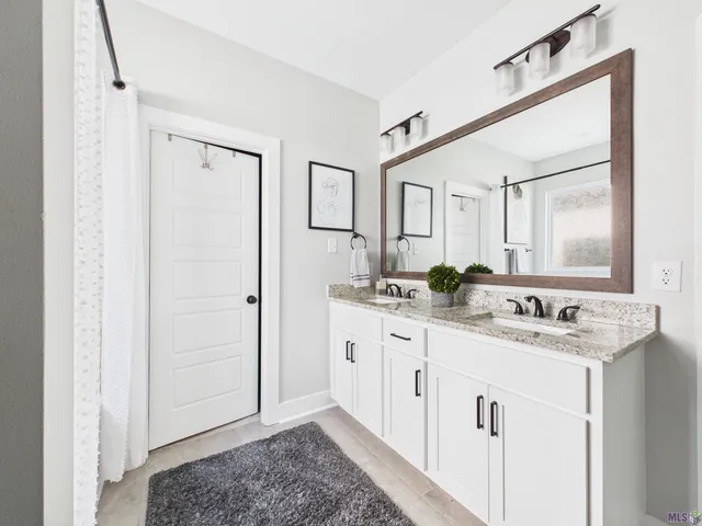 $380,000 | 9630 South Creek Drive, Denham Springs, LA 70726