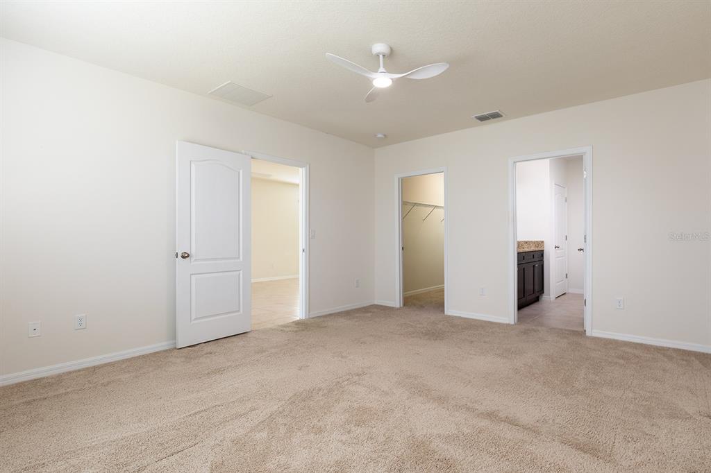 2927 Timber Hawk Circle Ocoee, FL 34761 - Photo 16 of 40