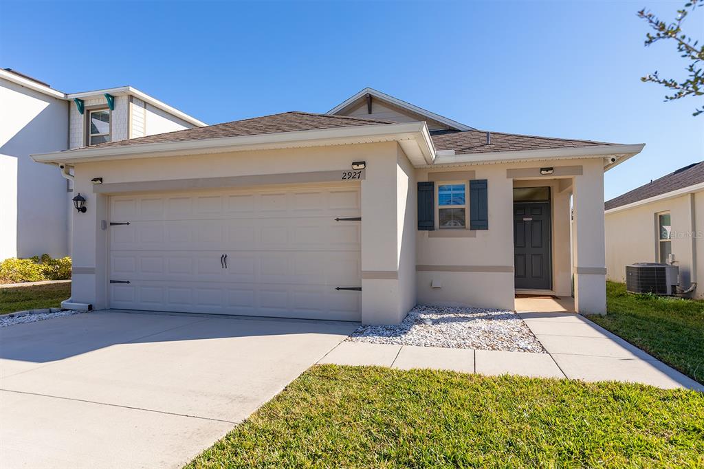 2927 Timber Hawk Circle Ocoee, FL 34761 - Photo 2 of 40