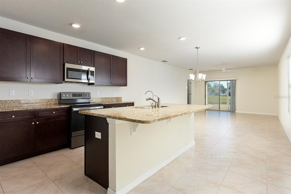 2927 Timber Hawk Circle Ocoee, FL 34761 - Photo 7 of 40