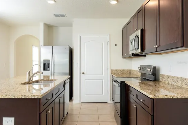 $400,000 | 2927 Timber Hawk Circle, Ocoee, FL 34761