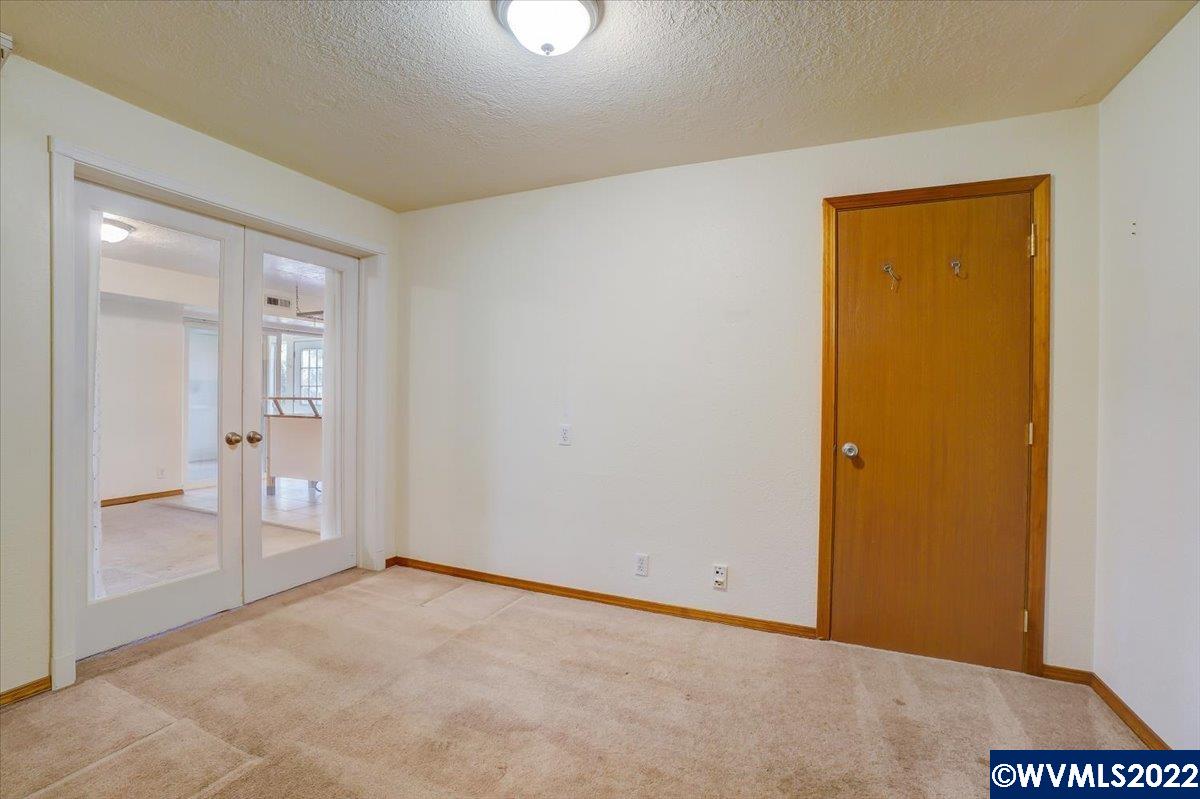 5183 Jones Road Southeast Salem, OR 97306 - Photo 29 of 42 Gallery Image 29