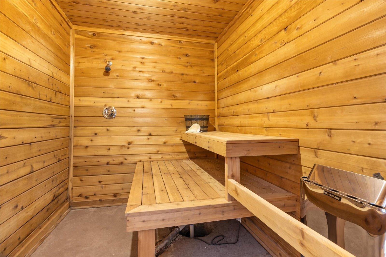 2430 Logan Avenue Superior, WI 54880 - Photo 36 of 70