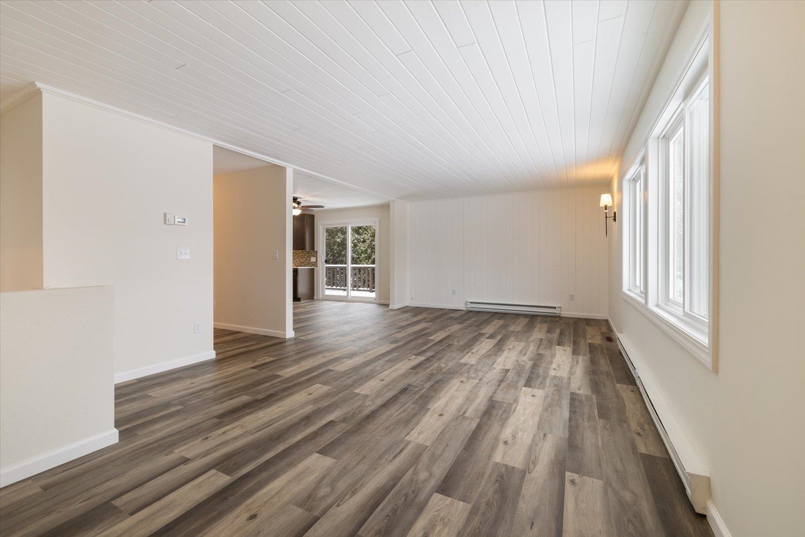 2430 Logan Avenue Superior, WI 54880 - Photo 6 of 70